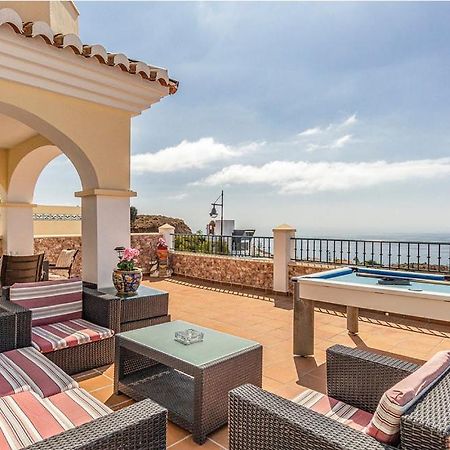 Luxury Villa - La Pia Seaview Торрокс-Коста Экстерьер фото