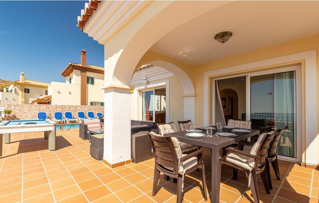 Luxury Villa - La Pia Seaview Торрокс-Коста Экстерьер фото