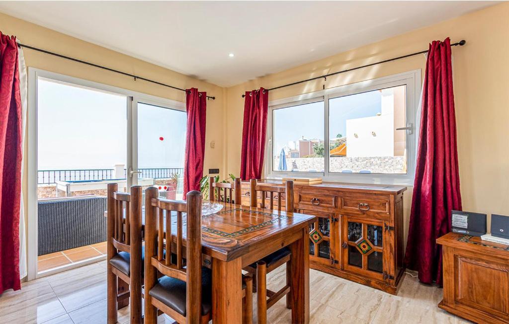 Luxury Villa - La Pia Seaview Торрокс-Коста Экстерьер фото